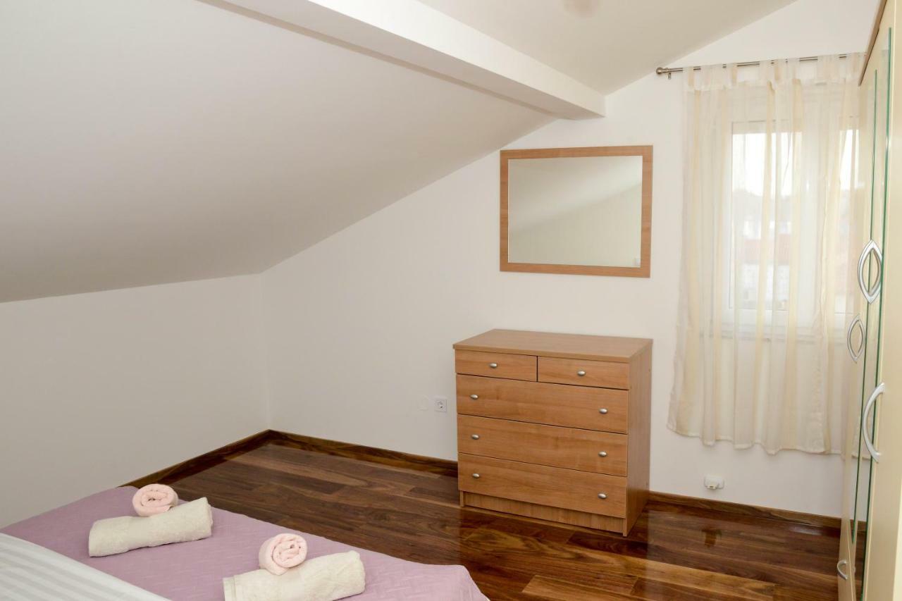 Katarina Apartment *