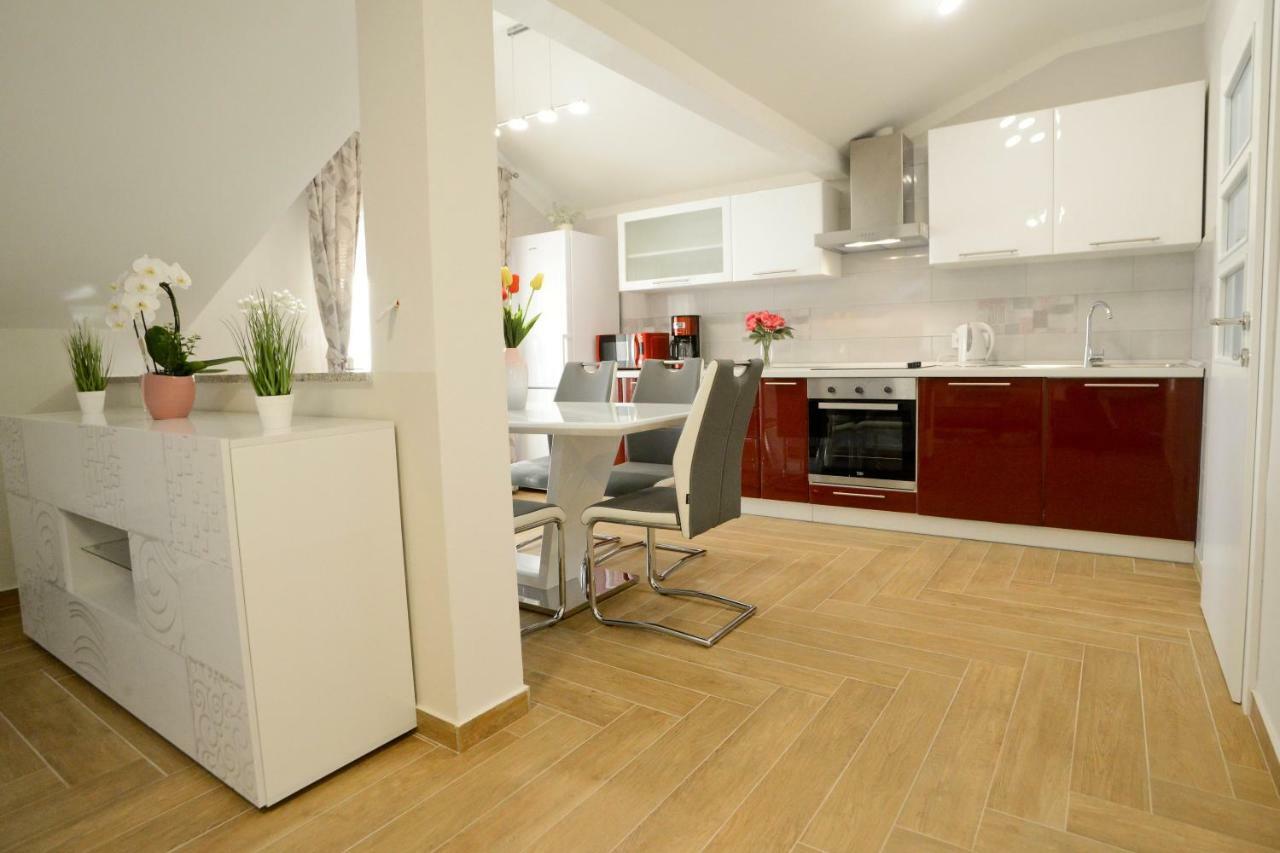 Apartment Katarina *